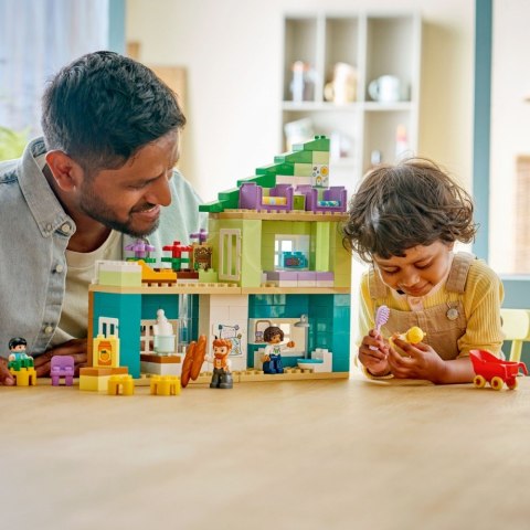 Klocki DUPLO 10470 Nowoczesny dom rodzinny 3 w 1 z figurkami