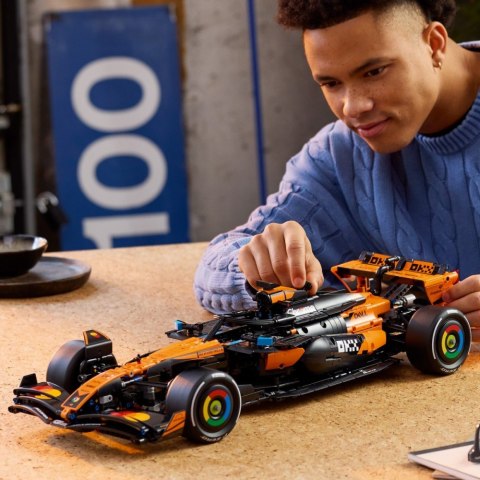 Klocki Technic 42228 Bolid F1 McLaren MCL39