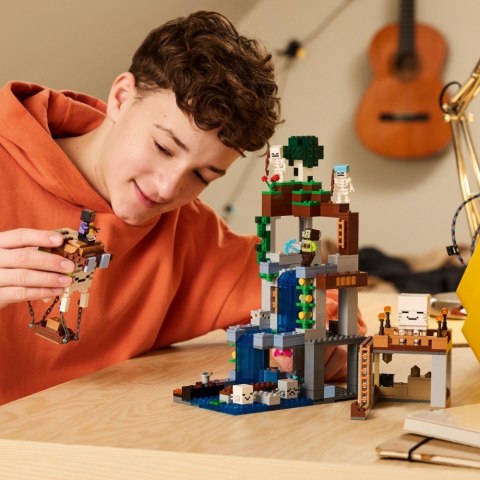 Klocki Minecraft 21597 Stacja Ghasta