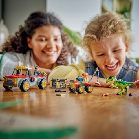 Klocki Jurassic World 77978 Ciężarówka do transportu młodego tyranozaura LEGO