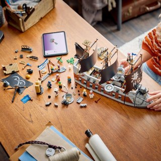 Klocki One Piece 75646 Okręt Garpa LEGO