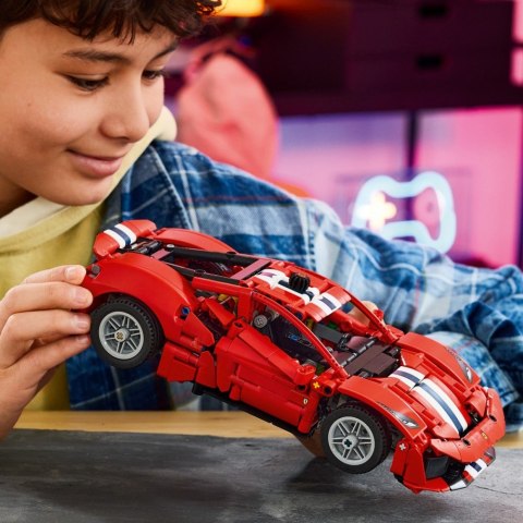Klocki Technic 42235 Samochód Ferrari 488 Pista LEGO
