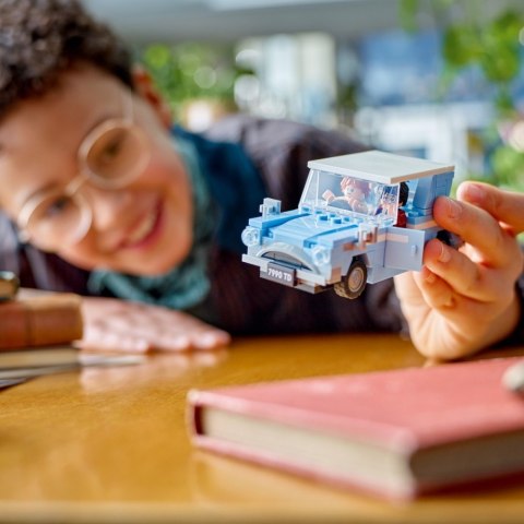Klocki Harry Potter 76424 Latający Ford Anglia