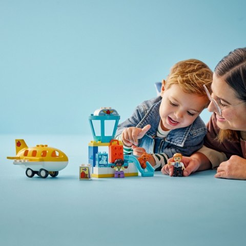 Klocki DUPLO 10443 Pierwszy raz: Na lotnisku