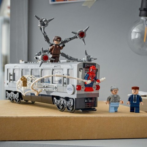 Klocki Super Heroes 76321 Spider-Man kontra Doc Ock - scena w metrze